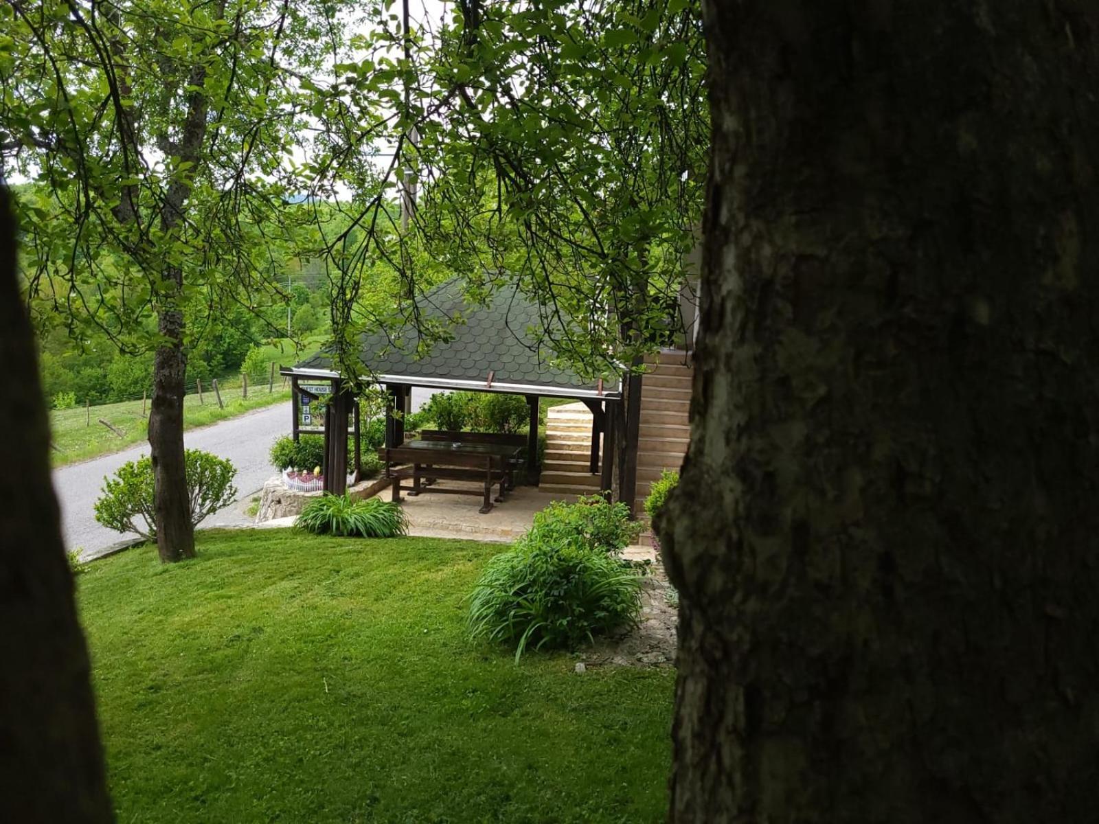 פוליאנאק Guest House Stefanija מראה חיצוני תמונה